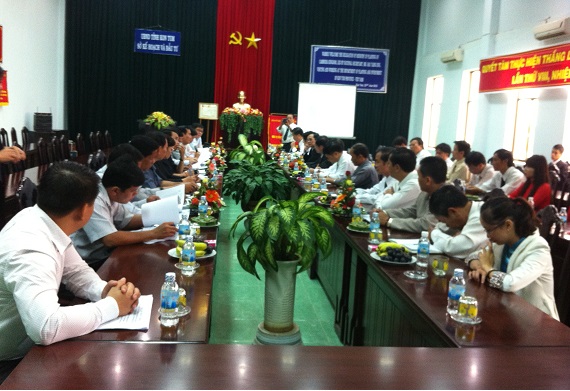 Đoàn Bộ Kế hoạch Campuchia do Ngài Hou Taing Eng, Quốc Vụ Khanh  làm Trưởng đoàn đến thăm và làm việc với Sở Kế hoạch và Đầu tư tỉnh Kon Tum