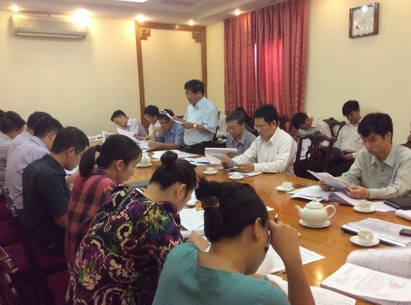 Bảo vệ Kế hoạch phát triển kinh tế - xã hội năm 2015 của tỉnh Kon Tum
